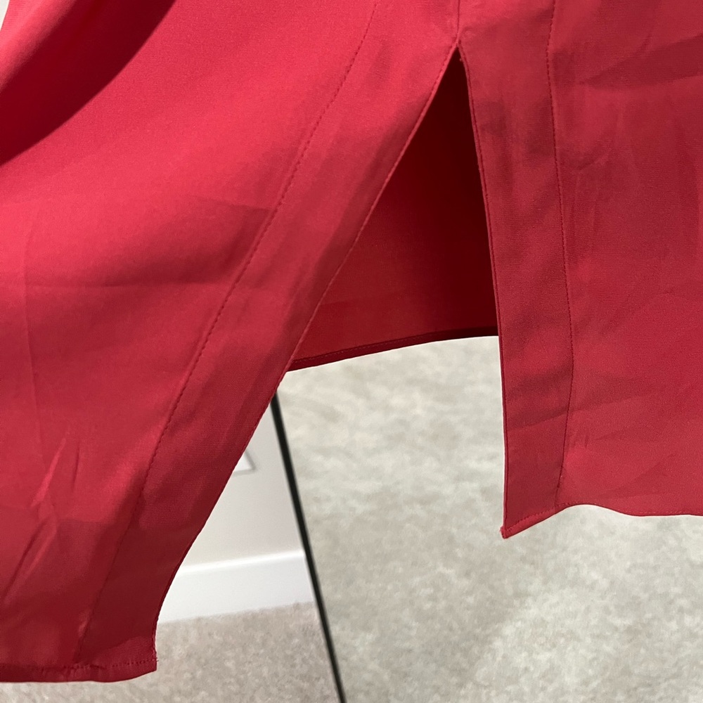 Express: Size Small, Red split back top - Picture 4 of 5